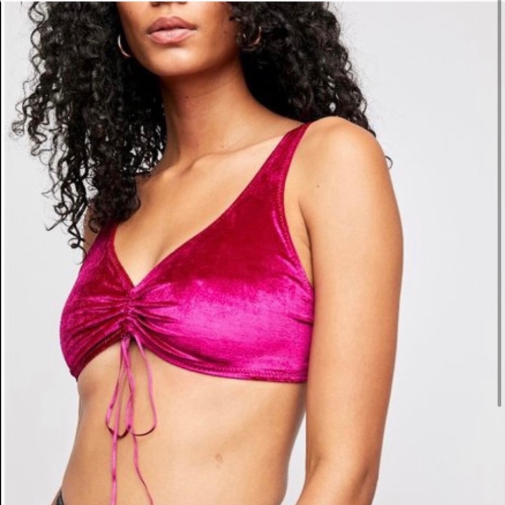 FREE PEOPLE Velvety bralette 🌷🌷